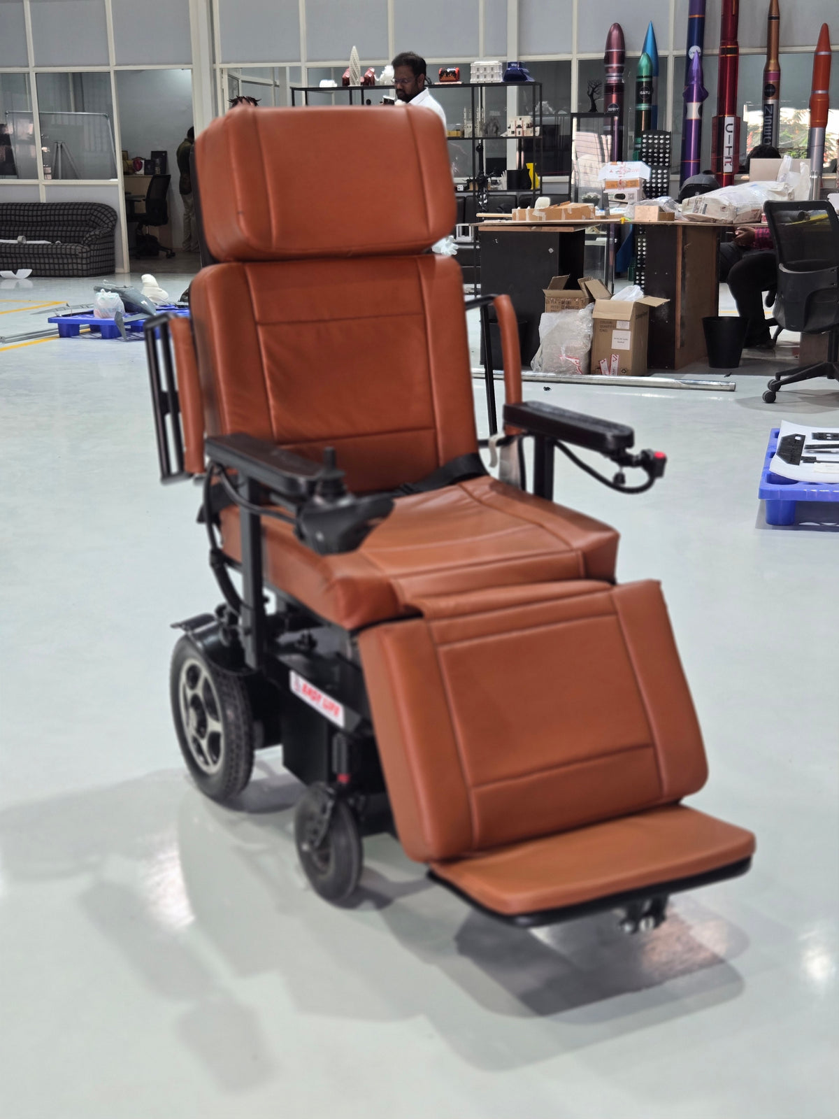 Bed Convertible Power Wheelchair - without Height Adjustment